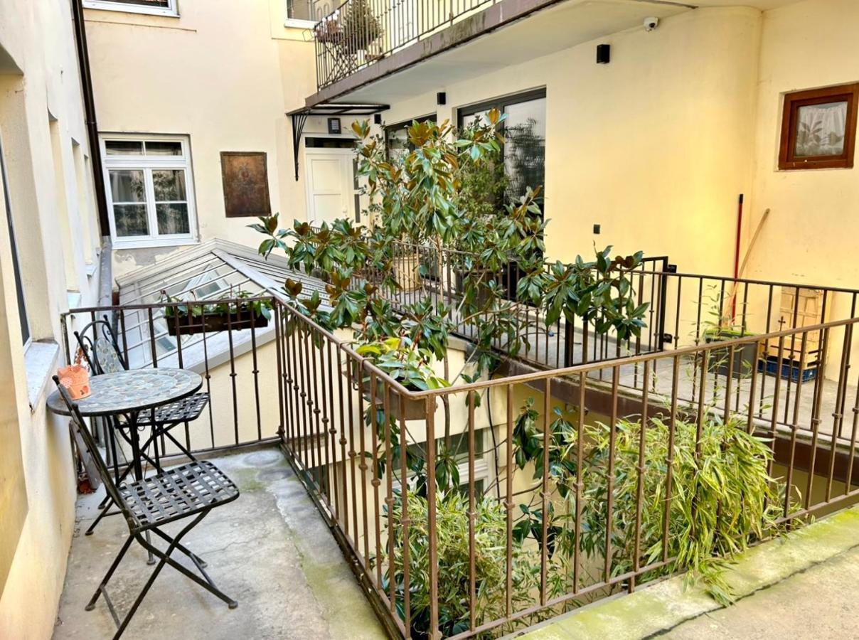Skau Family Venturska Lägenhet Bratislava Exteriör bild